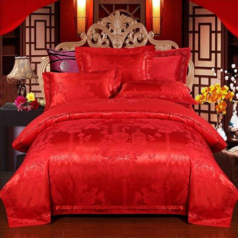 Solid Red Floral Pattern Noble Excellence Oriental Style Embroidered ...