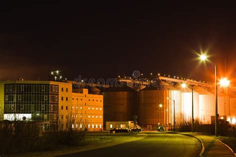 Industrial Building at Night Time Editorial Stock Image - Image of industrial, pollution: 64286929