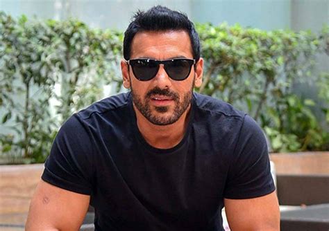 John Abraham (Actor) Wiki, Age, Family, Wife, Movies, Biography ...