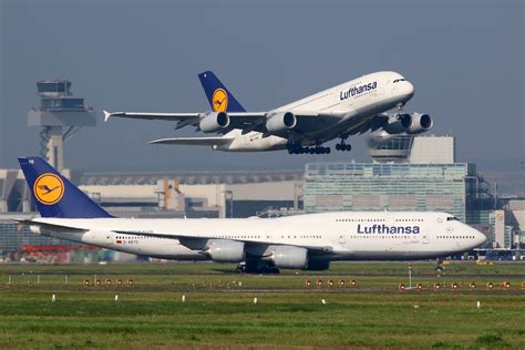 L'Airbus A380 vs le Boeing 747 – Quel avion est le meilleur