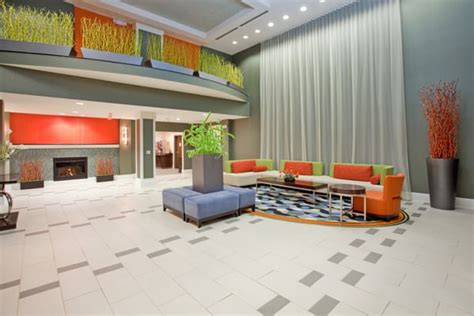 HOLIDAY INN EXPRESS & SUITES FESTUS - SOUTH ST. LOUIS - Updated October ...