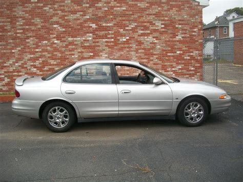 2000 Oldsmobile Intrigue GLS for Sale in Florence, New Jersey Classified | AmericanListed.com