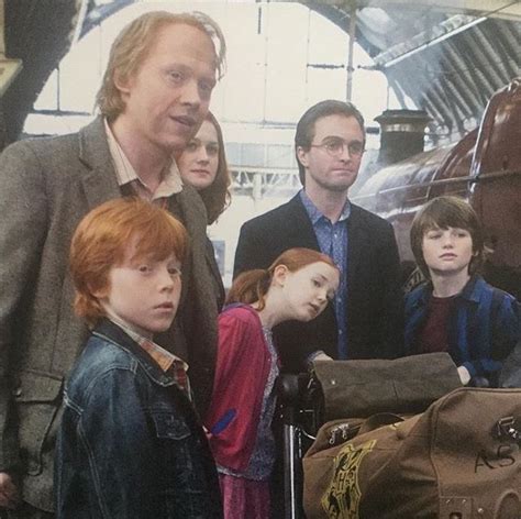 Harry Potter and the Deathly Hallows Part Two epilogue behind the scenes. | Harry potter, Harry ...