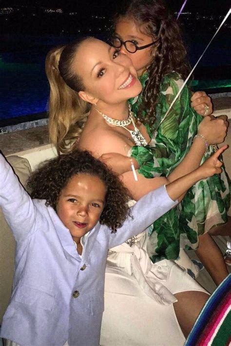 Inside Mariah Carey's Life as the World's Most Glamorous Mom | Mariah ...