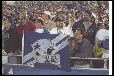 73 años de vida de Jimmy Johnson, el arquitecto de la última gran época de los Cowboys - Sopitas.com