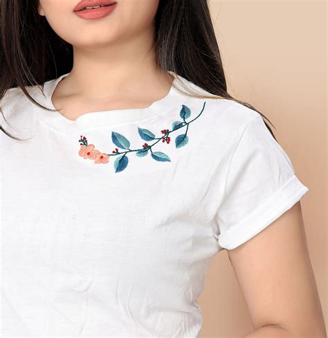 Flower Neck Hand Embroidery Crop Top T-shirt | Cute Soft Christmas ...