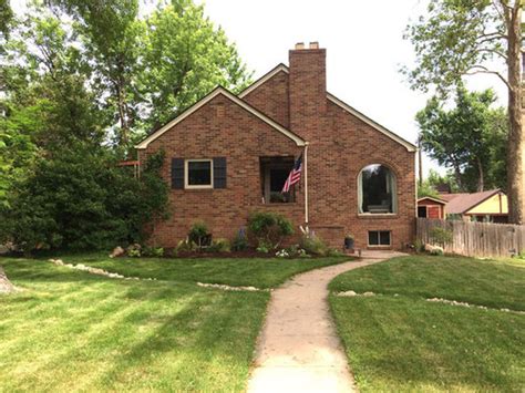 Curb Appeal for 1940s Brick House