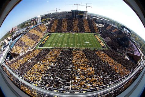 Pin by Carla Knepper on Hawkeye stuff!!! | Iowa hawkeyes, Hawkeyes, Iowa hawkeye football