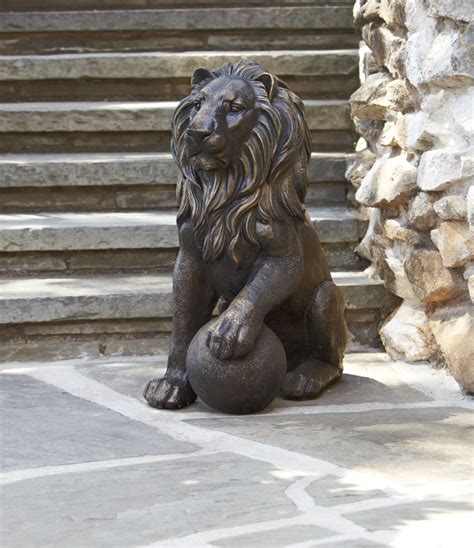 27" Lion Statue