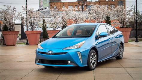 The Toyota Prius AWD-e is equipped for inclement weather - Roadshow