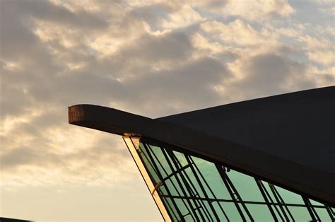 Eero Saarinen Termial TWA | Obra: Terminal TWA, Arquitecto: … | Flickr
