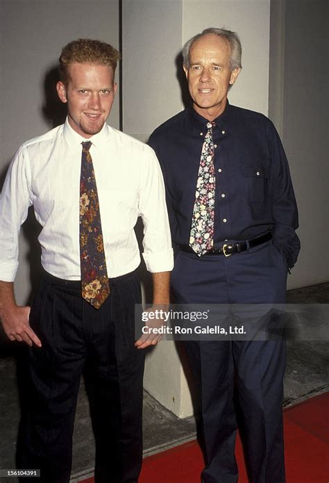 Actor Mike Farrell and son Mike Farrell, Jr. attend the Benefit... News Photo - Getty Images