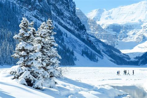 Banff Winter Itinerary Guide: Unforgettable Things To Do in Banff in Winter