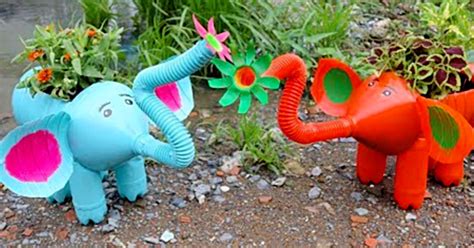 DIY Elephant Planters Made From Plastic Bottles - DIY Ways