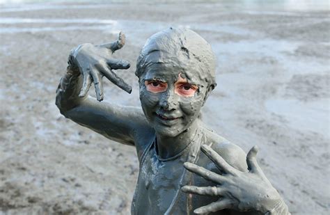 mud volcano 3 | BnB Colombia Tours