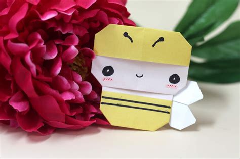 Tutorial #117: Origami Bee | The Idea King