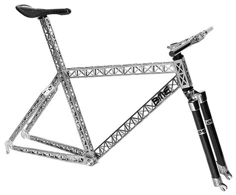 Titanium Riveted MTB Framee | BME Design