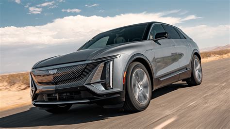 2023 Lyriq Cadillac Photos and Videos - MotorTrend