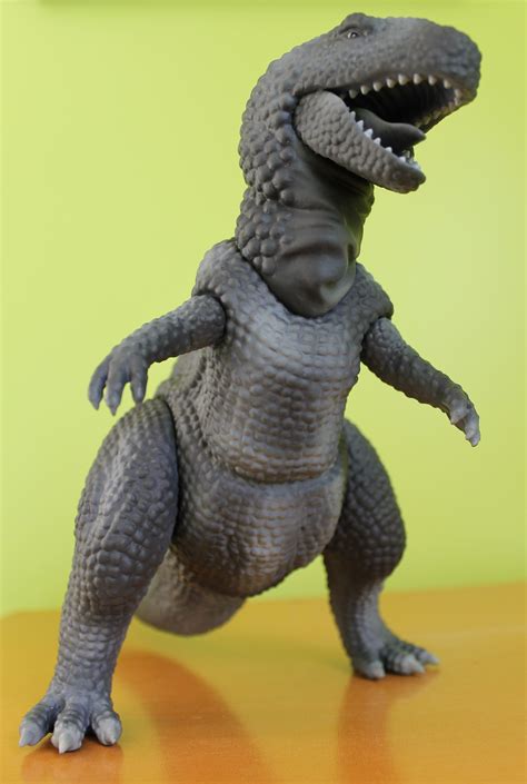 Tyrannosaurus (King Kong 1933 by X-Plus) – Dinosaur Toy Blog