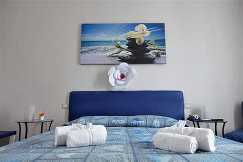 DOMUS ARMENIO - Updated 2018 Prices & B&B Reviews (Naples, Italy ...