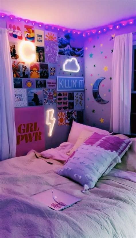 Light Aesthetic Bedroom Stuff - Home Design Ideas