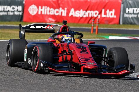 Super Formula reveals 2023 bodywork in Suzuka test