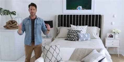 Nate Berkus Transforms An Ordinary Bedroom Into A Beachy Getaway (VIDEO ...