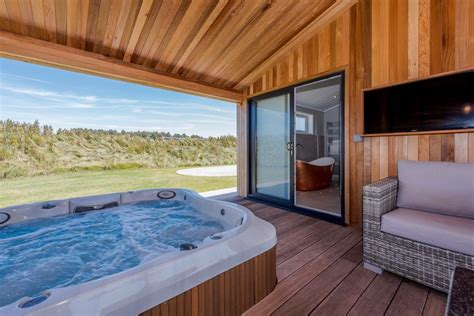 Luxury Lodges With Hot Tubs | North Lakes Lodges at Brayton Park | Lodges with hot tubs, Cabin ...