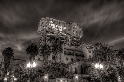 The Vintage Hollywood Tower Hotel