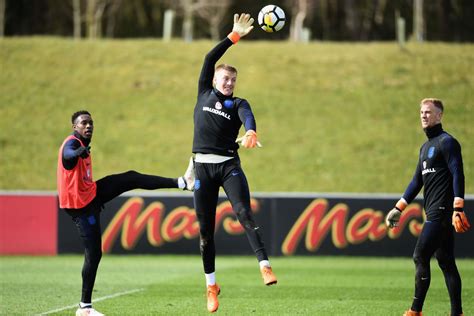 Pickford to get first chance at claiming England starting role - Royal ...