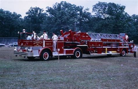 Pin by Brian Cronin on Classic Fire Apparatus | Fire trucks, Fire equipment, Fire apparatus