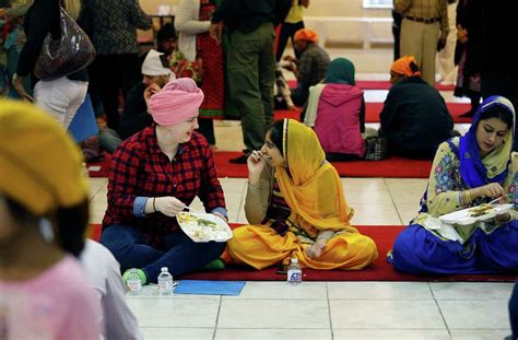 San Antonio Sikhs hold an open house to explain their religion