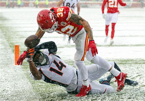 Snap Counts: Kansas City Chiefs Defense Schemes Building Around Tyrann Mathieu's Versatility ...