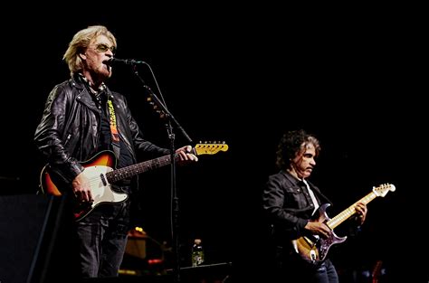 Hall & Oates' Tour Stop at Madison Square Garden: Recap – Billboard