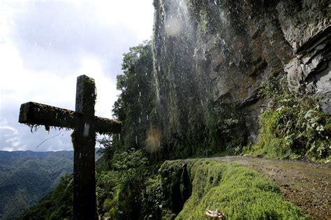 Death Road Bolivia: Biking Bolivia's Most Dangerous Road - Bolivia Hop