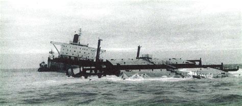 The sinking of MV Derbyshire – Radio Officers