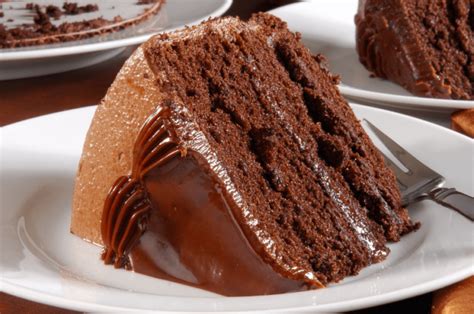 Portillo’s Chocolate Cake Recipe - Insanely Good