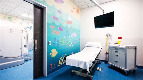 Design wallpapers in doctors' surgeries, hospitals and treatment facilities | Blog | Wallpaper ...