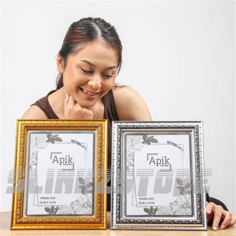 Jual Bingkai / frame Foto 8R/10R / figure ( 20 Cm x 25 cm ) Motif - gold motif - Kab. Bogor ...