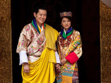 Royal wedding in Bhutan - CBS News