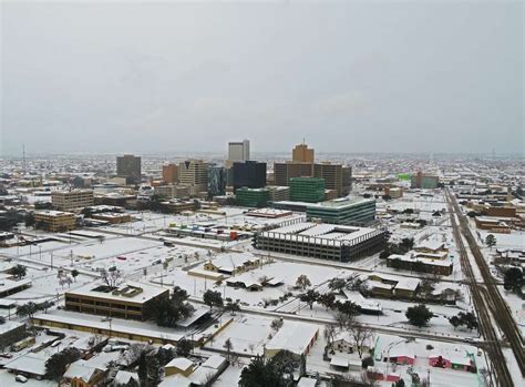 Incredible photos show snow blanketing parts of Texas following winter storm - San Antonio ...