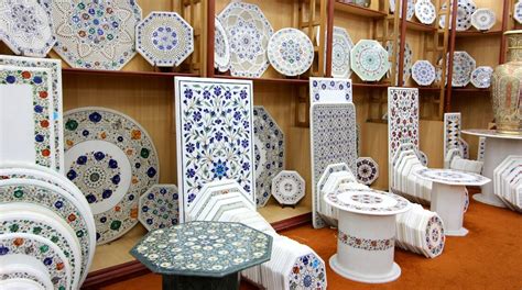 Agra Marble Emporium in Sadar Bazaar | Expedia.co.in