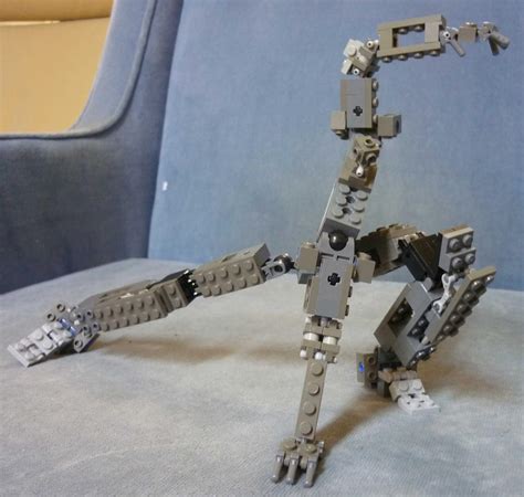 Lego mech frame version 8 by mithrylaltaire on DeviantArt