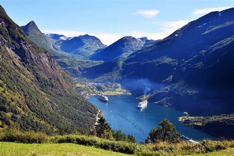 Trollstigen - A Scenic Road Trip in Norway – Go Guides