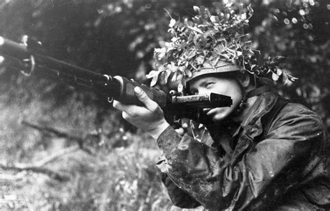 The FG 42: The Automatic Rifle of the Fallschirmjäger Airborne Infantry | LaptrinhX / News