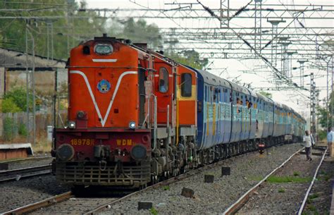 Indian Railways to Manufacture Dual-Diesel and Electric-Engines