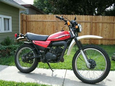 1981 Yamaha DT 175 Enduro Dual Sport Street and for sale on 2040-motos