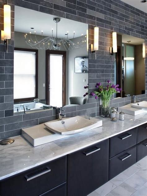 Vessel sinks are the hot trend in bathroom design