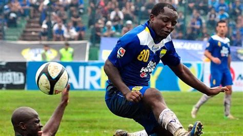 Alasan Pelatih Persib Coret 4 Pemain Asing