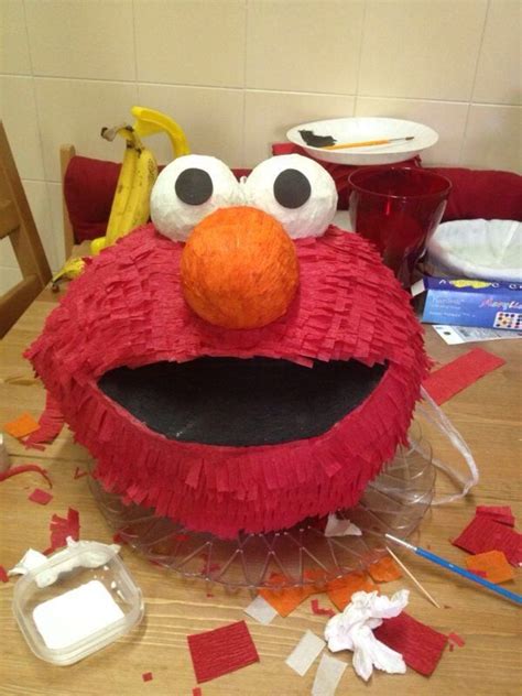 Elmo piñata | Elmo birthday party boy, Elmo birthday party, Sesame ...